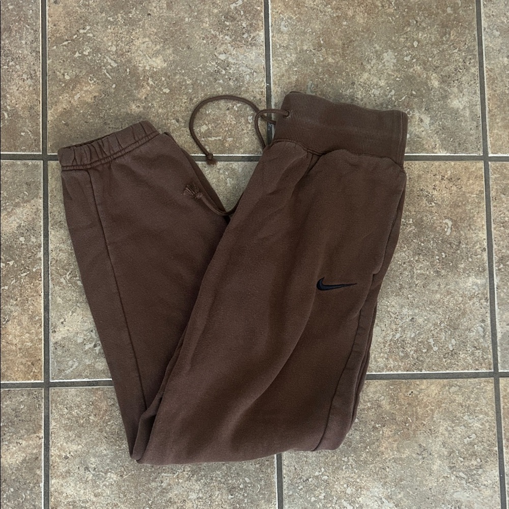Nike Women's Dark Brown Joggers